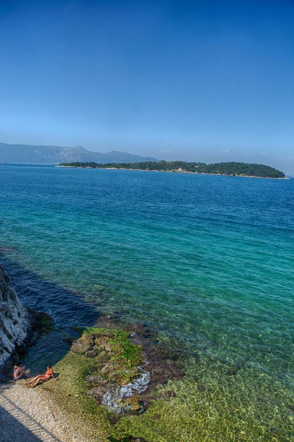 Serene Sea View Apartment In Corfu Old Town Exterior photo